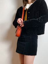 将图片加载到图库查看器，Black quilted blazer
