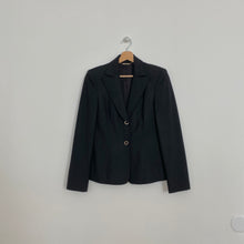 Charger l&#39;image dans la galerie, Vintage Versace black blazer
