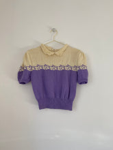 Charger l&#39;image dans la galerie, PRE-ORDER Hand knitted purple pullover
