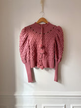 Charger l&#39;image dans la galerie, Vintage austrian rose cardigan
